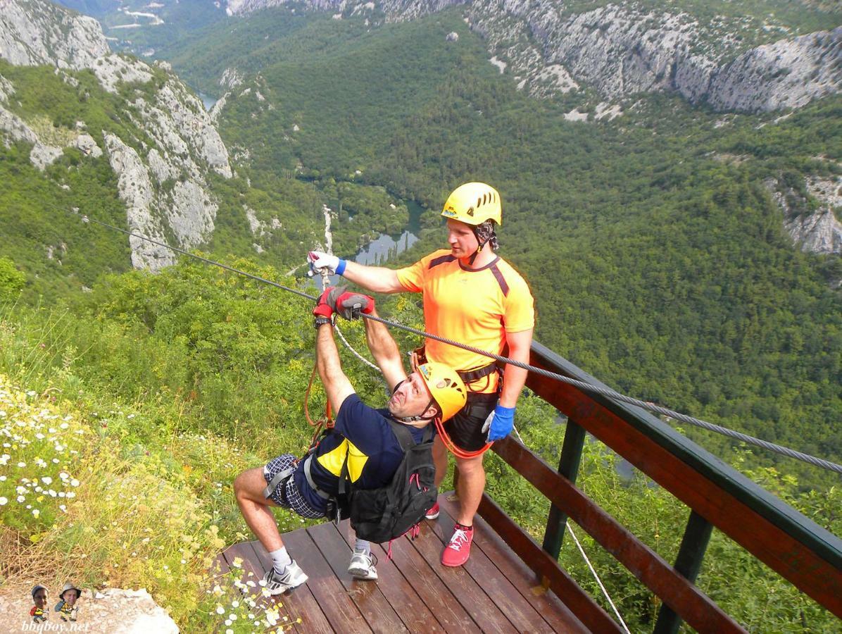 Apartment Mimica-Croatia , Omis , Center Eksteriør billede